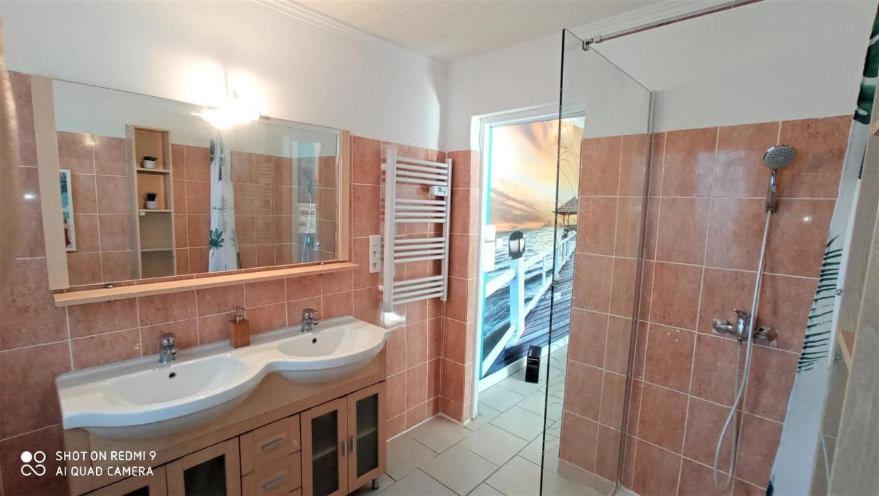 Villa Les Palmiers - Aux Portes D'Ales Saint Julien Les Rosiers 外观 照片